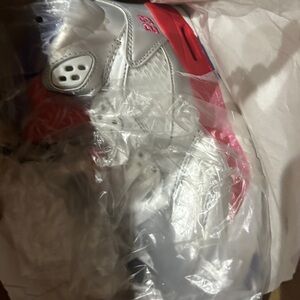Never worn